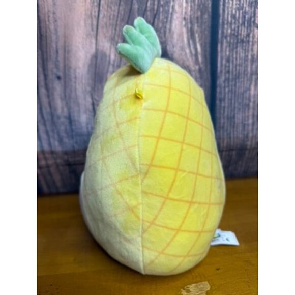 Carowinds Exclusive Maui Pineapple Squishmallows Plush Medium 10" - Picture 4 of 5